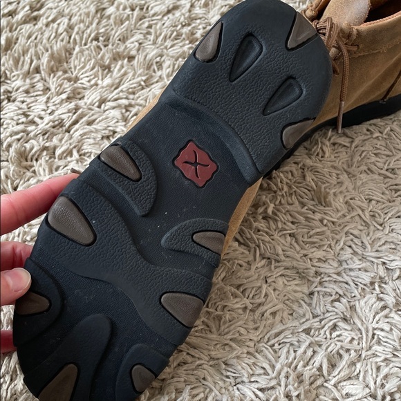 Youth Twisted X Shoes - Picture 2 of 5